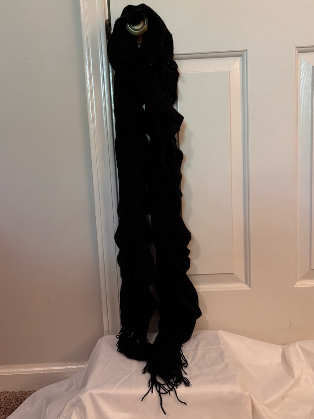 Black Fringe Knit Scarf - Women's Fashion Accessory